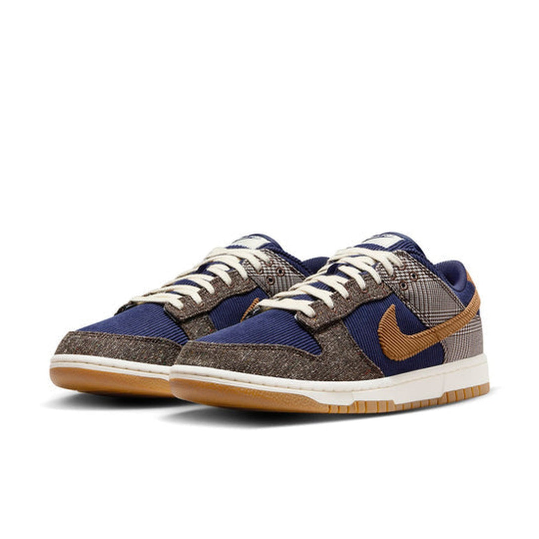 Nike Dunk Low 'Tweed Corduroy'- Streetwear Fashion - ellesey.com