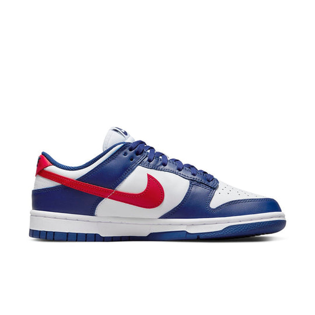 Nike Dunk Low 'USA'- Streetwear Fashion - ellesey.com