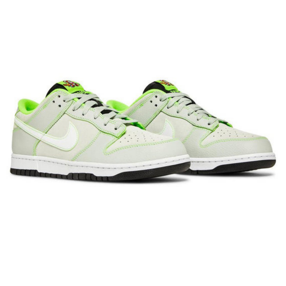 Nike Dunk Low 'University of Oregon PE'- Streetwear Fashion - ellesey.com