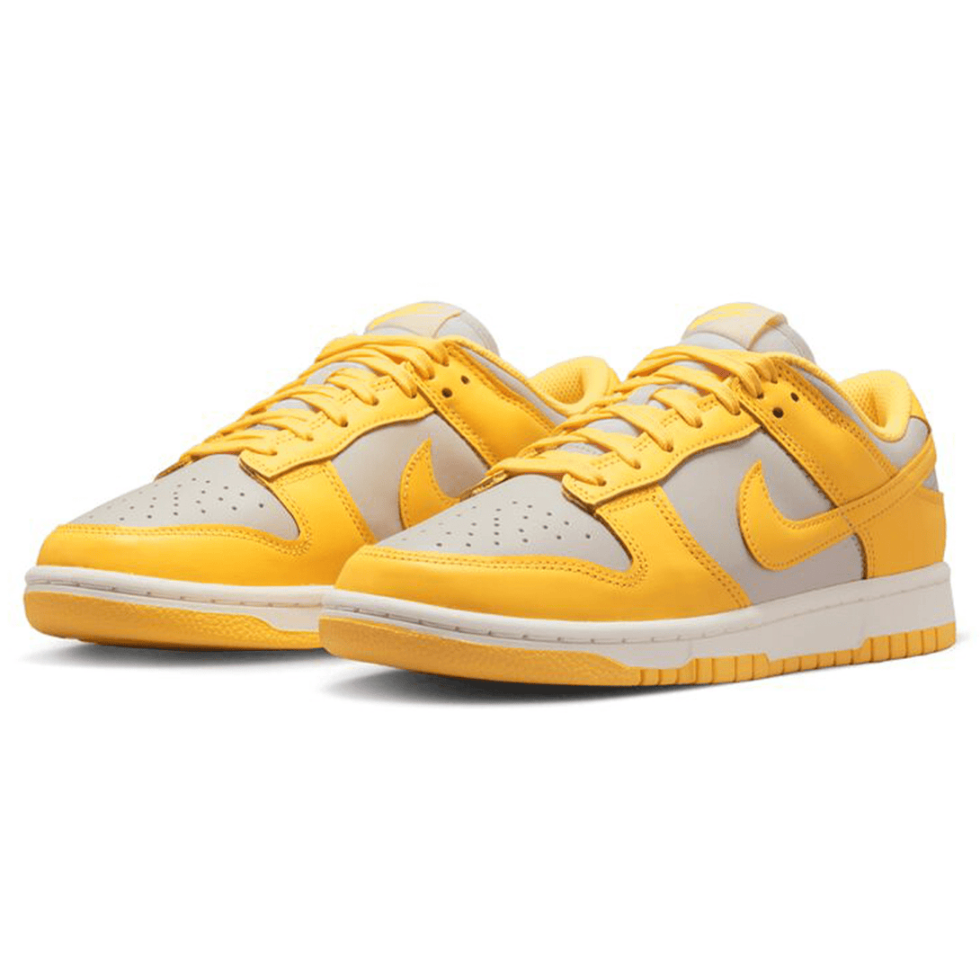 Nike Dunk Low Wmns 'Citron Pulse'- Streetwear Fashion - ellesey.com