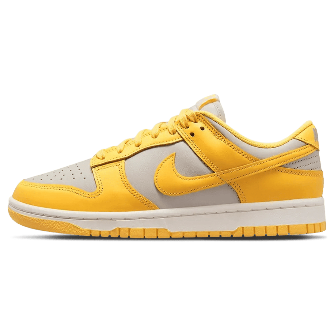 Nike Dunk Low Wmns 'Citron Pulse'- Streetwear Fashion - ellesey.com