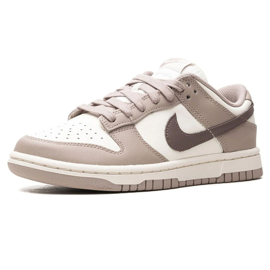 Nike Dunk Low Wmns 'Diffused Taupe'- Streetwear Fashion - ellesey.com