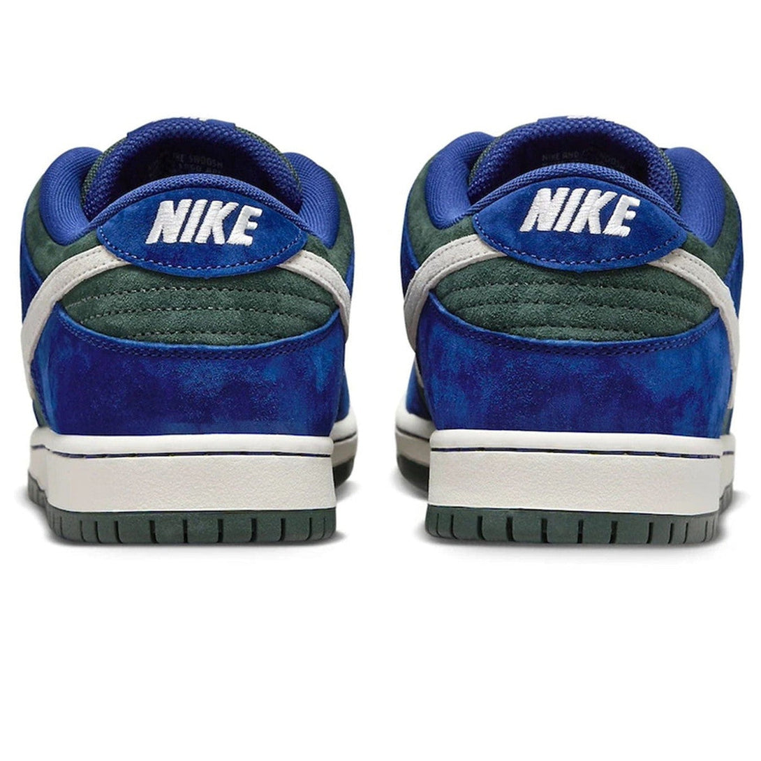 Nike Dunk SB Low 'Deep Royal Blue'- Streetwear Fashion - ellesey.com