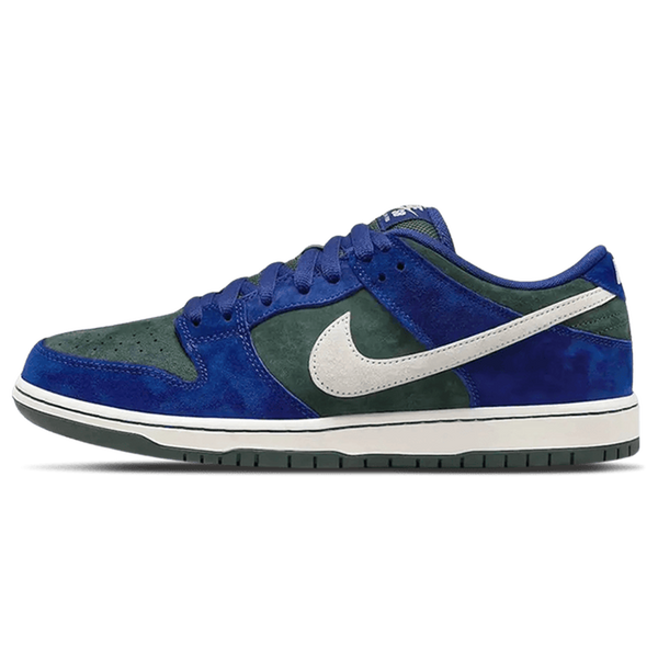 Nike Dunk SB Low 'Deep Royal Blue'- Streetwear Fashion - ellesey.com