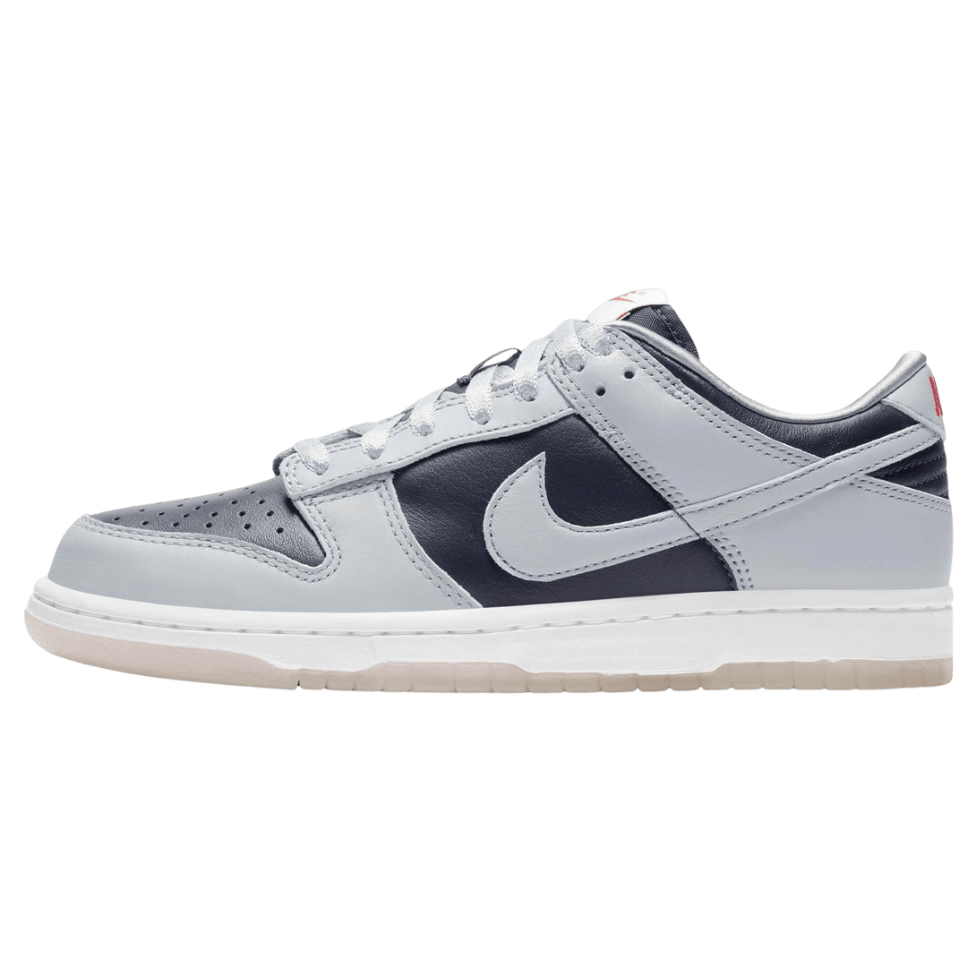 Nike Dunk Wmns Low SP 'College Navy'- Streetwear Fashion - ellesey.com