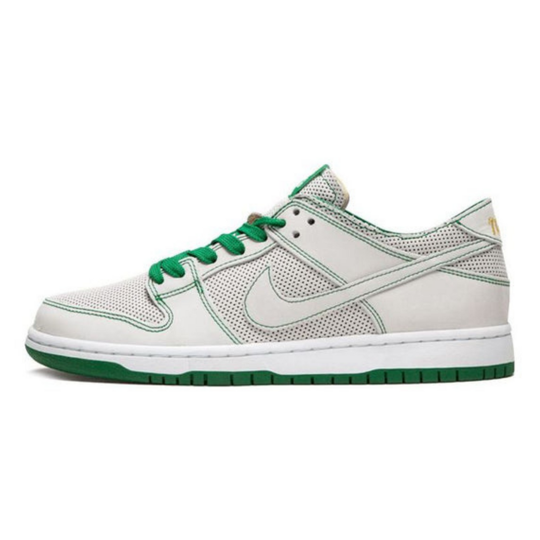 Nike Ishod Wair x SB Dunk Low 'Mismatch'- Streetwear Fashion - ellesey.com