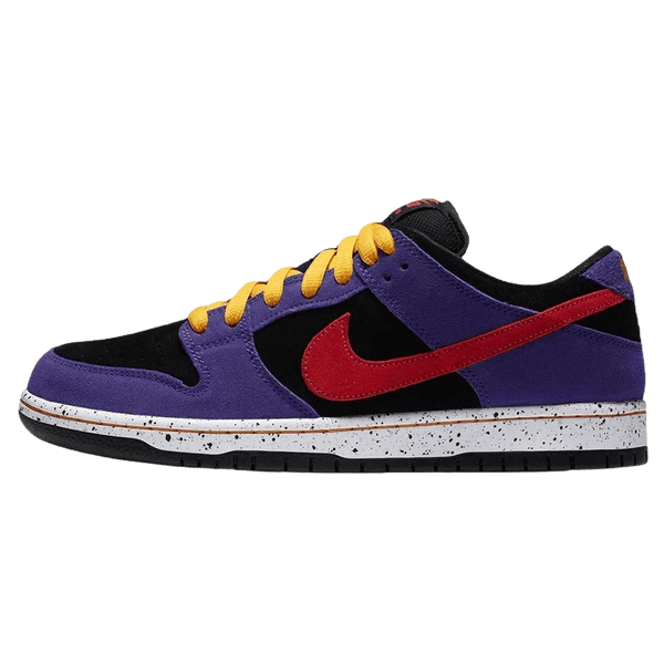 Nike SB Dunk Low ACG Terra- Streetwear Fashion - ellesey.com