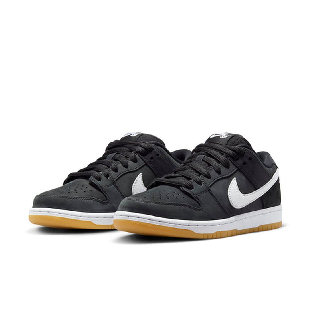 Nike SB Dunk Low 'Black Gum'- Streetwear Fashion - ellesey.com