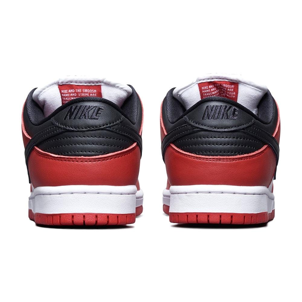 Nike SB Dunk Low Chicago- Streetwear Fashion - ellesey.com