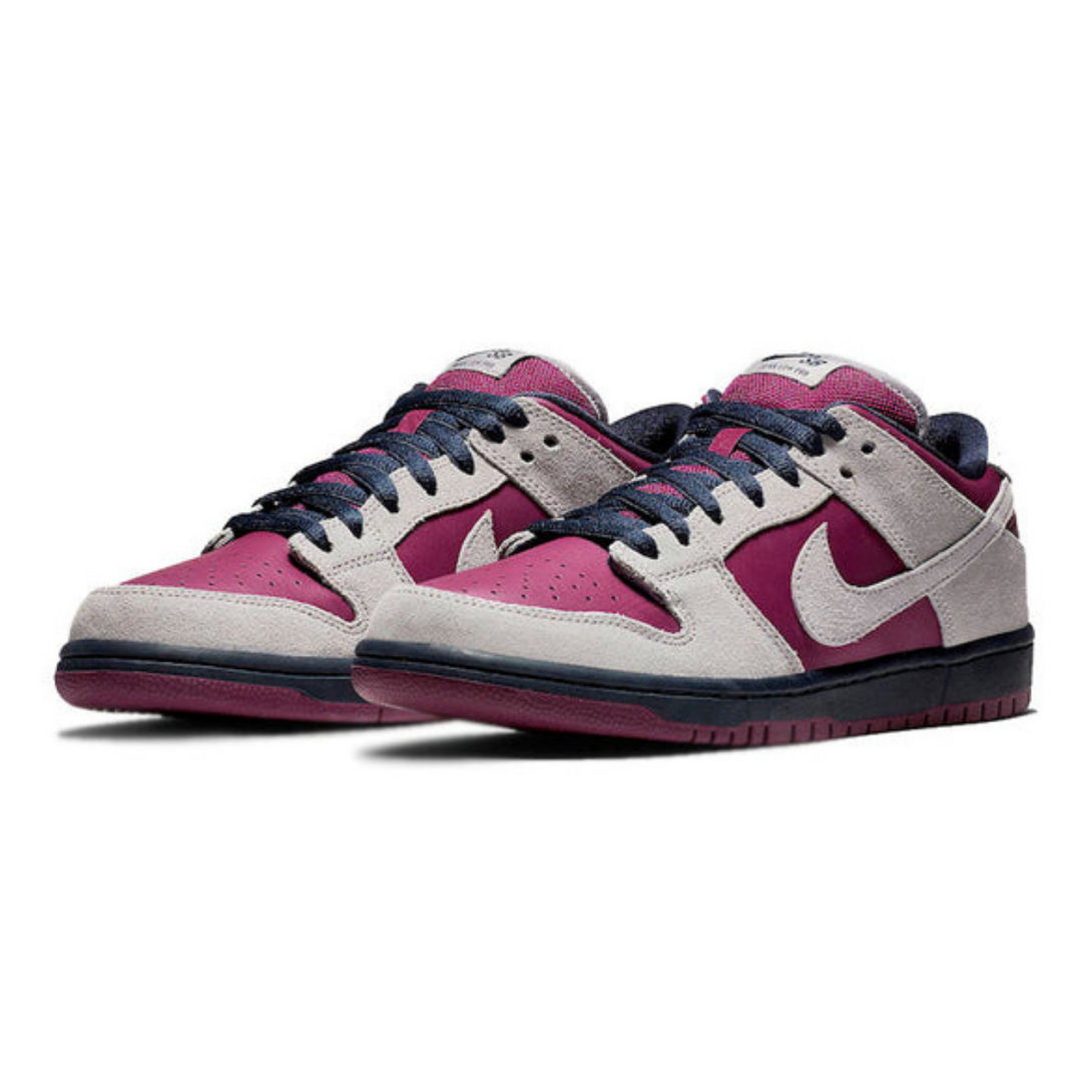 Nike SB Dunk Low 'True Berry'- Streetwear Fashion - ellesey.com