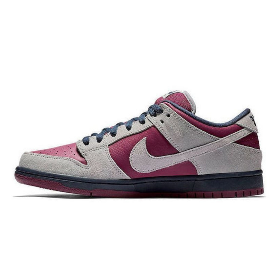 Nike SB Dunk Low 'True Berry'- Streetwear Fashion - ellesey.com