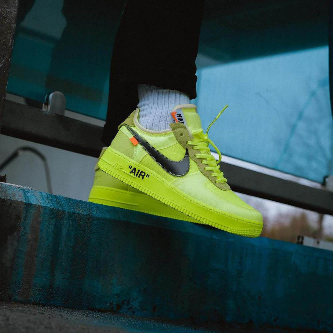 Off-White x Nike Air Force 1 Volt- Streetwear Fashion - ellesey.com