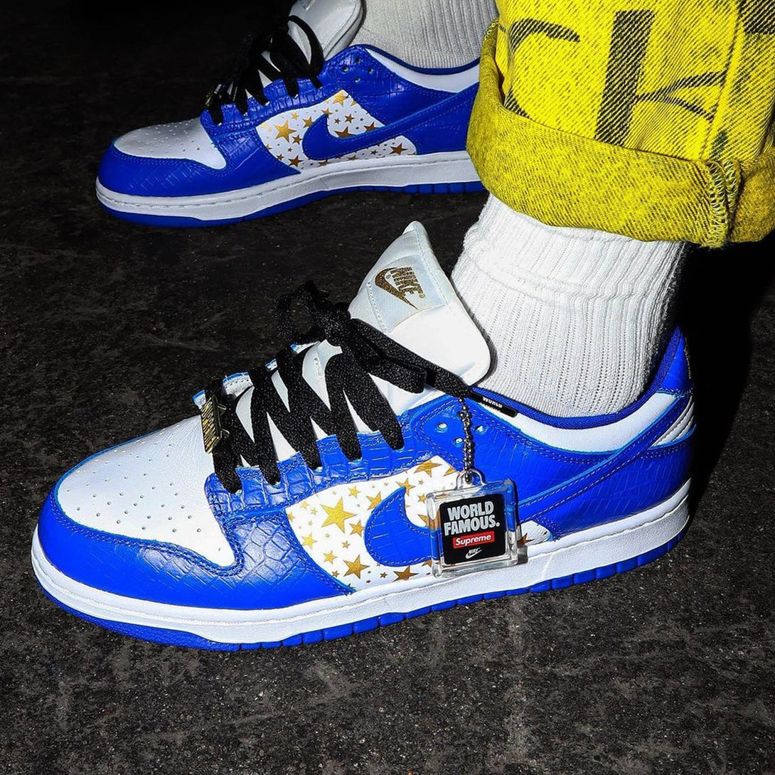 Supreme x Nike Dunk Low OG SB QS 'Hyper Royal'- Streetwear Fashion - ellesey.com