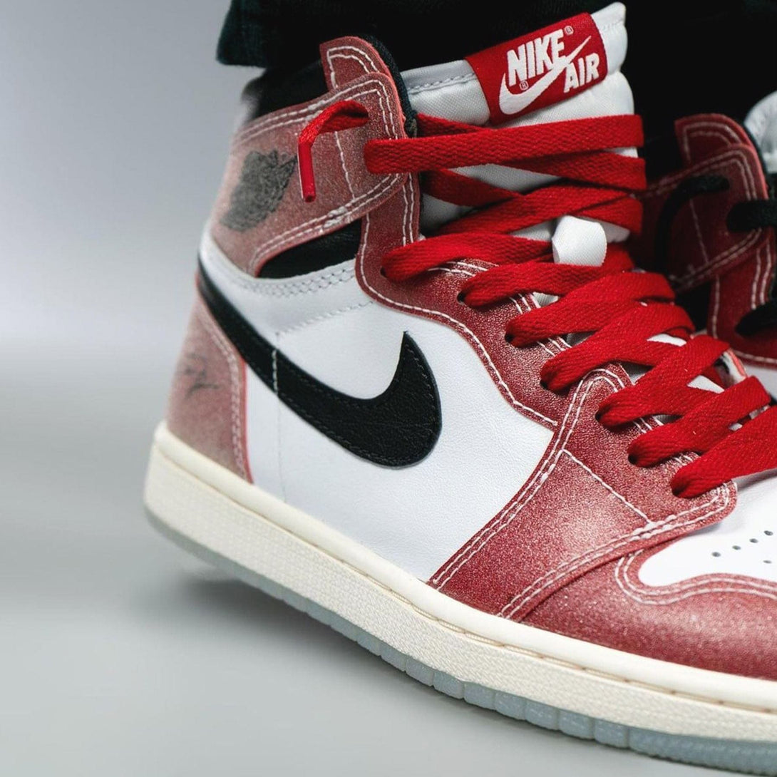 Trophy Room x Air Jordan 1 Retro High OG SP 'Chicago'- Streetwear Fashion - ellesey.com