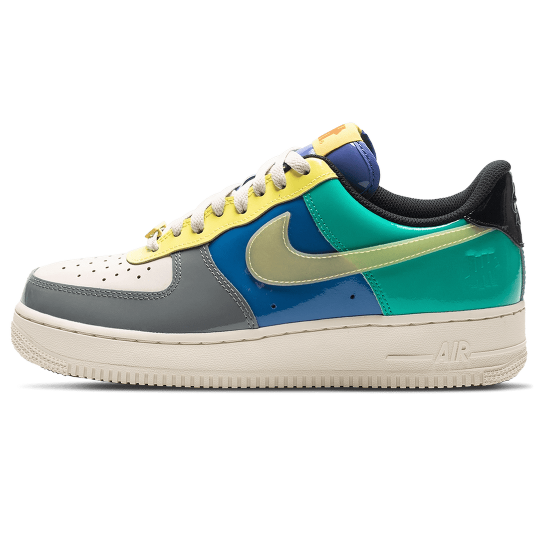 Undefeated x Nike Air Force 1 Low 'Community'- Streetwear Fashion - ellesey.com